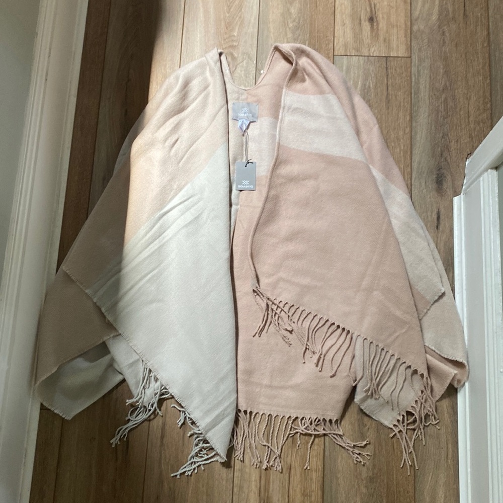 NWT cream and light pink poncho